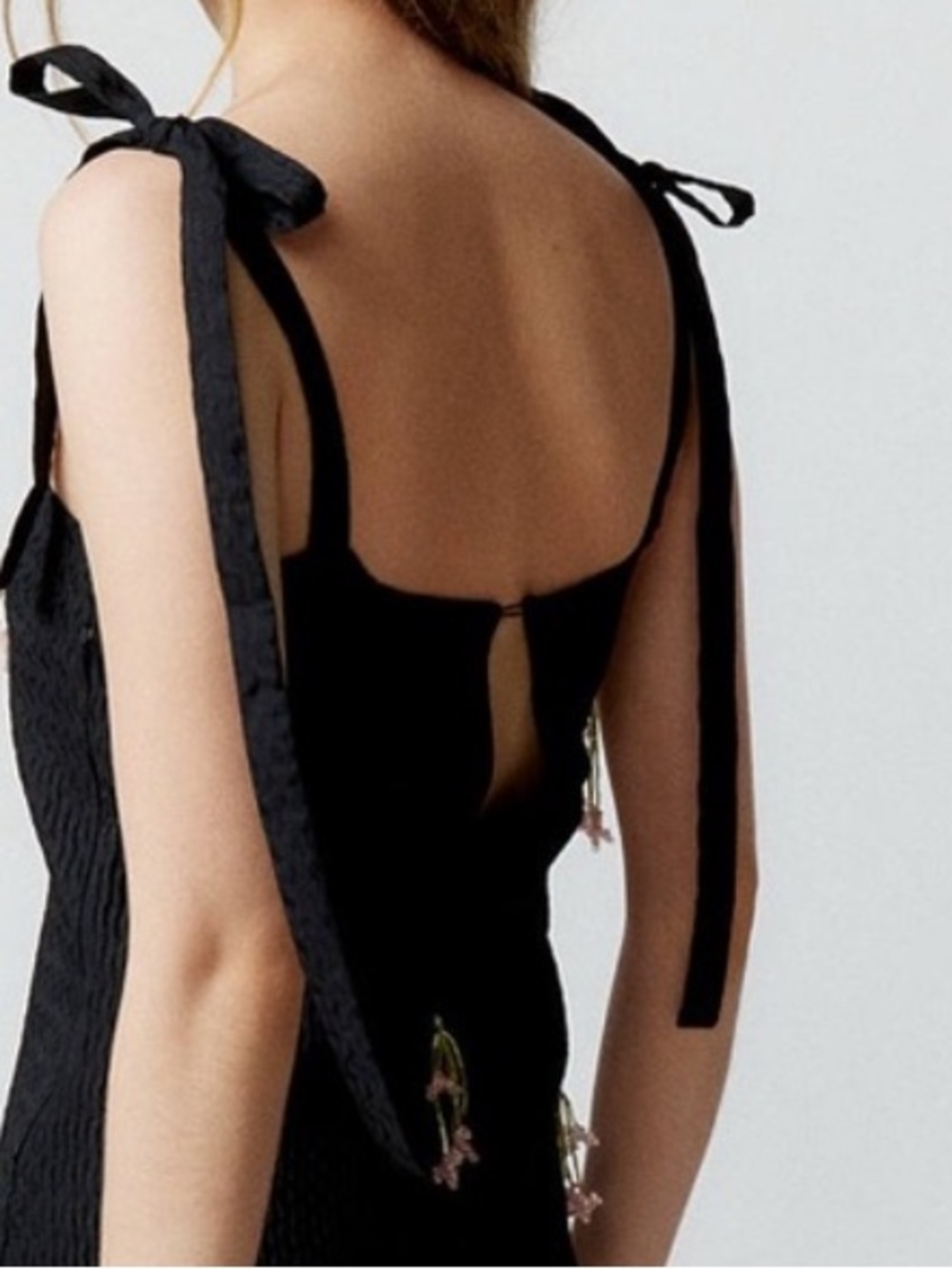 Elegant Black Sister Jane Textured Dress – NWT – Sold Out Style! Size 6. - Picture 5 of 14